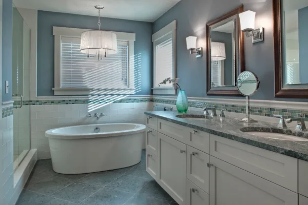 53902-bathtub-toilet-and-sink-in-modern-bathroom-2026-03-25-01-23-44-utc[1]
